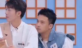 娱乐圈今天热点爆料最新,某明星恋情曝光，背后真相令人震惊！